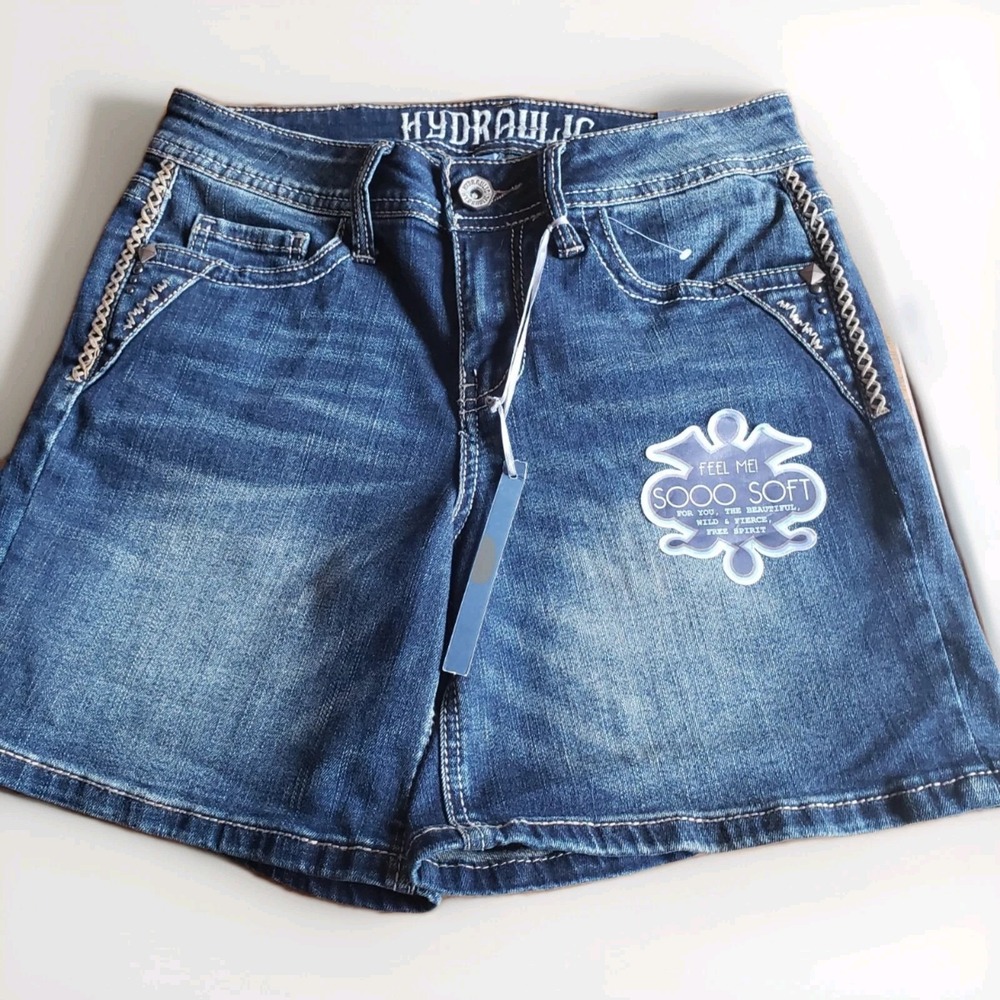 NWT Hydraulic Sz 4 Womens Curvy Nolita Mid Rise Jean Shorts Blue Stretch 6"Lng